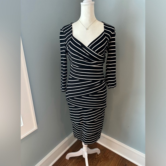 Price reduced! NWOT WHBM instantly slimming striped sheath dress - Picture 4 of 6